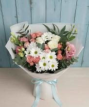 Букет цветов из:  Розы, Лизиантусы и Хризантемы в Свободном