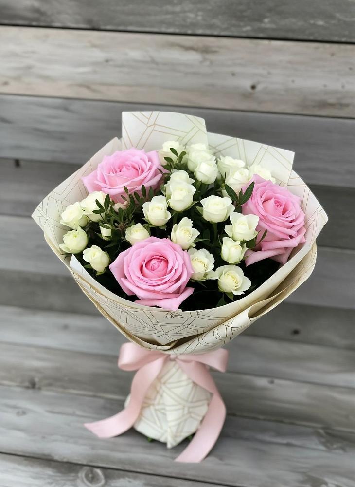 Букет цветов из: Розы в Свободном