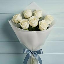 Букет 7 Белых роз Эдлесс Лав #REPLACE_PRED# Свободном