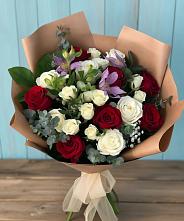Букет цветов из:  Розы и Альстромерии в Свободном