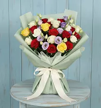 Букет цветов из:  Розы в Свободном