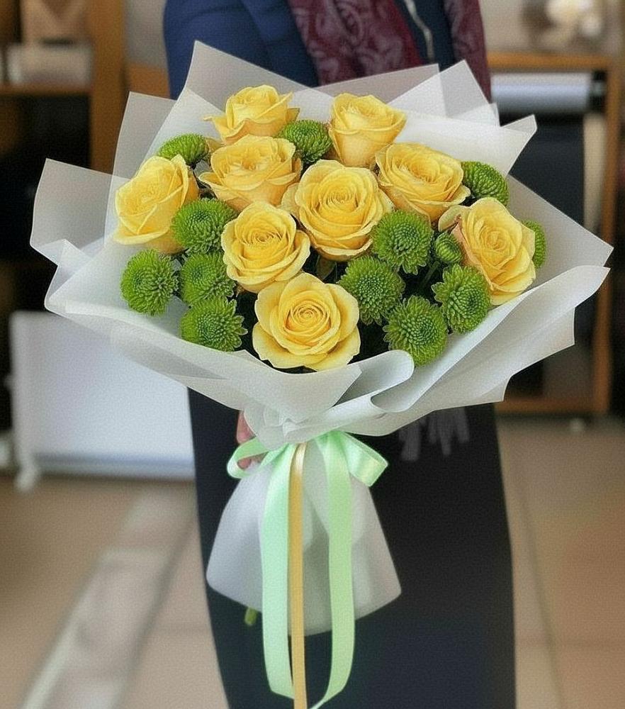 Букет цветов из: Хризантемы и Розы в Свободном