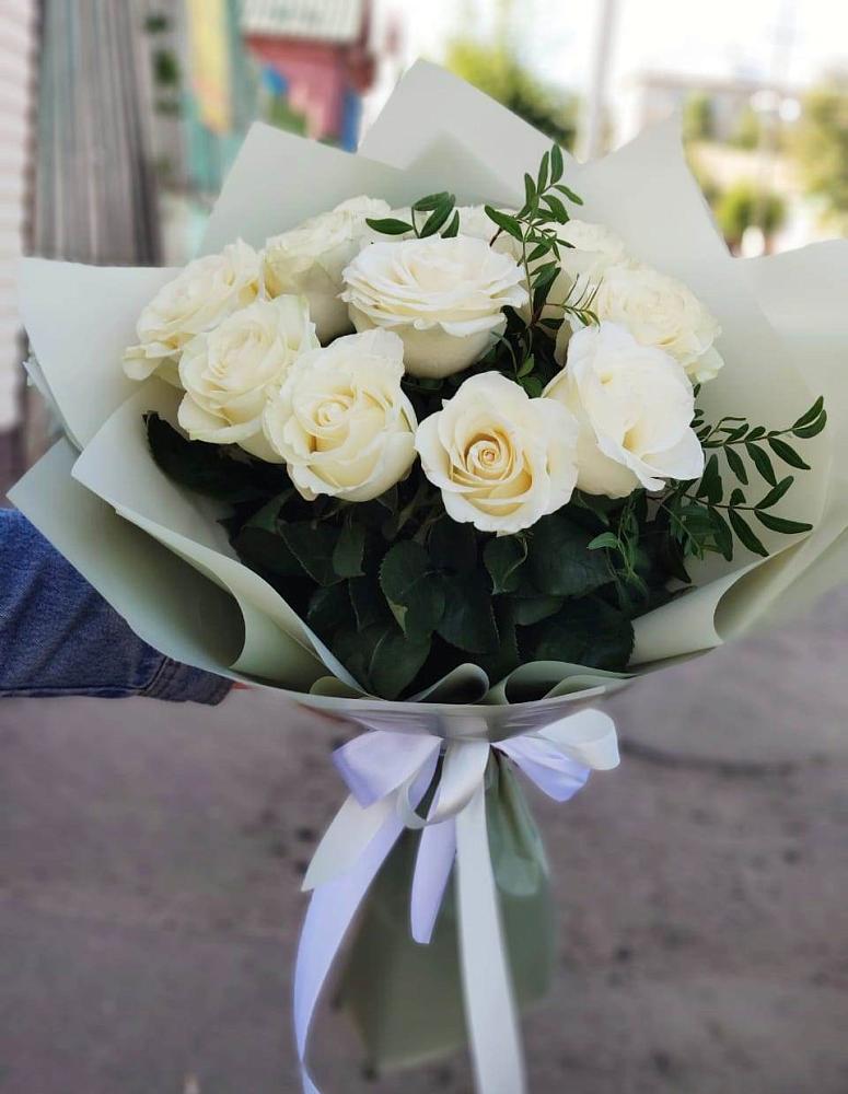 Букет Белые розы Проуд в Свободном