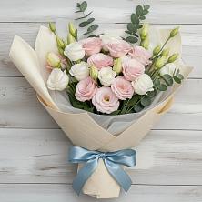 Букет цветов из:  Лизиантусы в Свободном