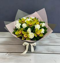 Букет цветов из:  Орхидеи и Розы в Свободном