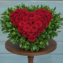 Цветочная композиция из Розы в виде сердца в Свободном