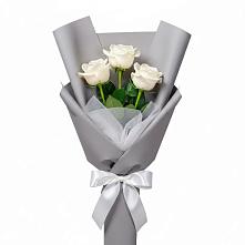 Букет 3 белые розы #REPLACE_PRED# Свободном