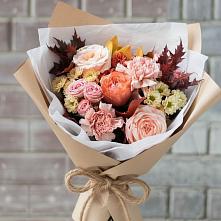 Букет цветов из:  Гвоздики, Хризантемы и Розы в Свободном