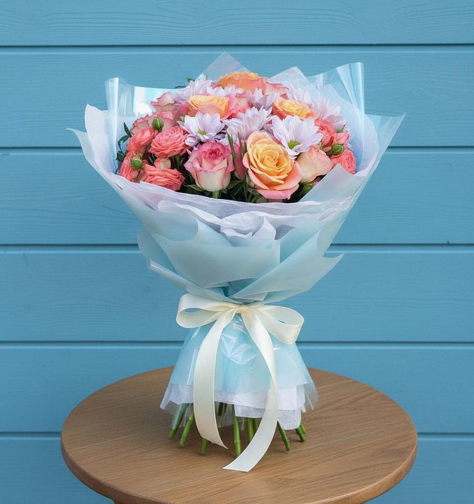 Букет цветов из: Хризантемы и Розы в Свободном