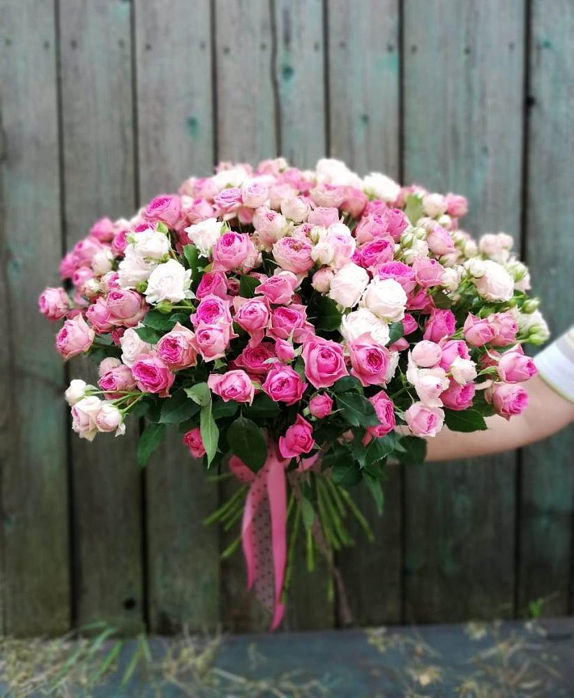 Букет Розовые кустовые розы Натали и Лав Лидия в Свободном