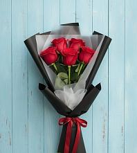 Букет цветов из:  Розы #REPLACE_PRED# Свободном