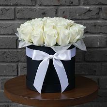 Цветочная композиция из Розы в шляпной коробке в Свободном